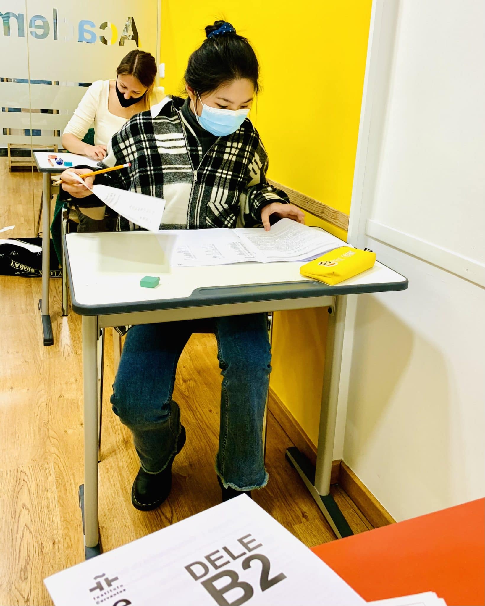 How to prepare for the B2 DELE exam? Academia Contacto